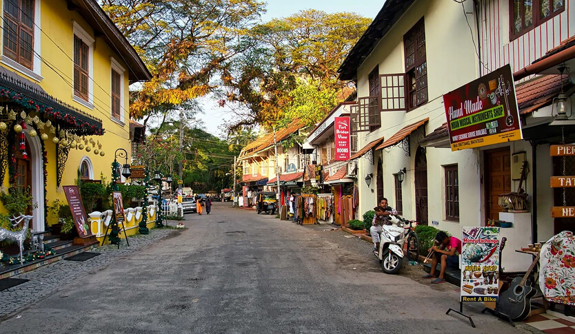 KERALA BACKWATERS AND HERITAGE TRAIL
